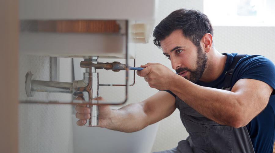 Expert burst pipe repair services in Davenport, NE